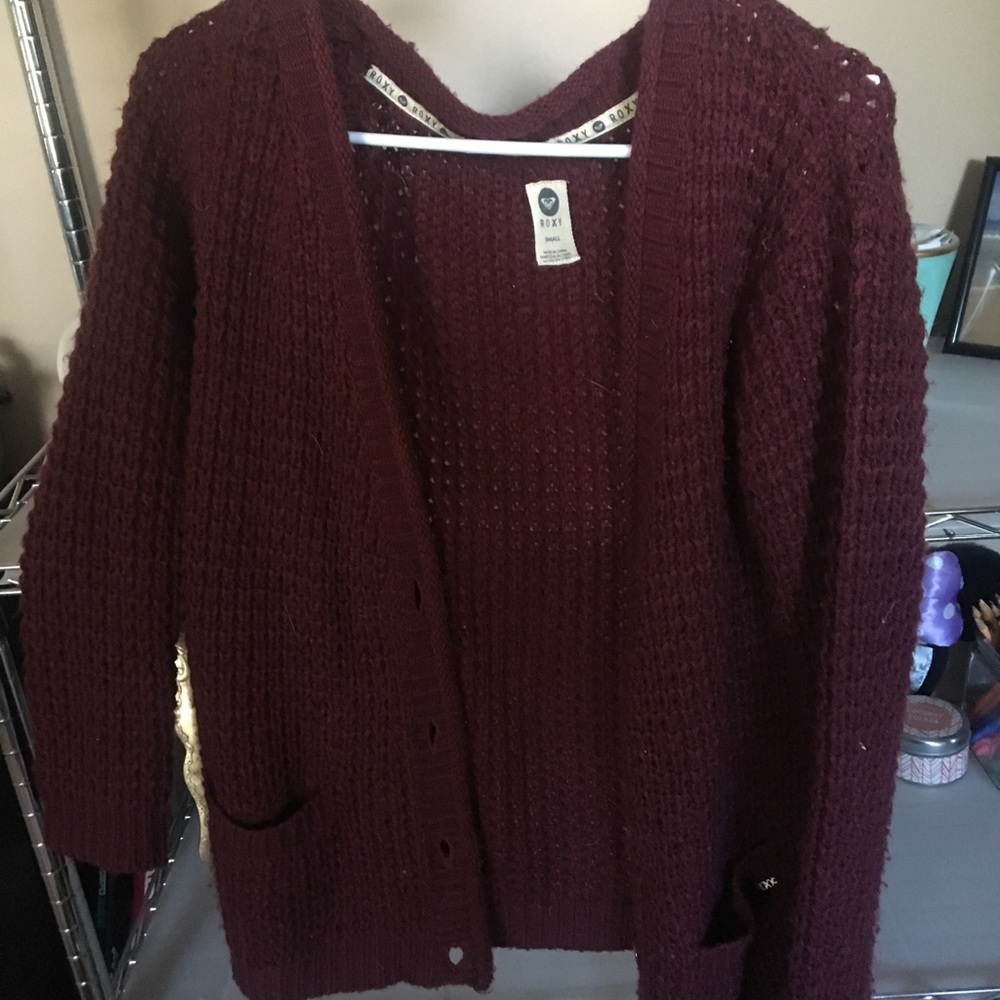 Maroon Roxy cardigan